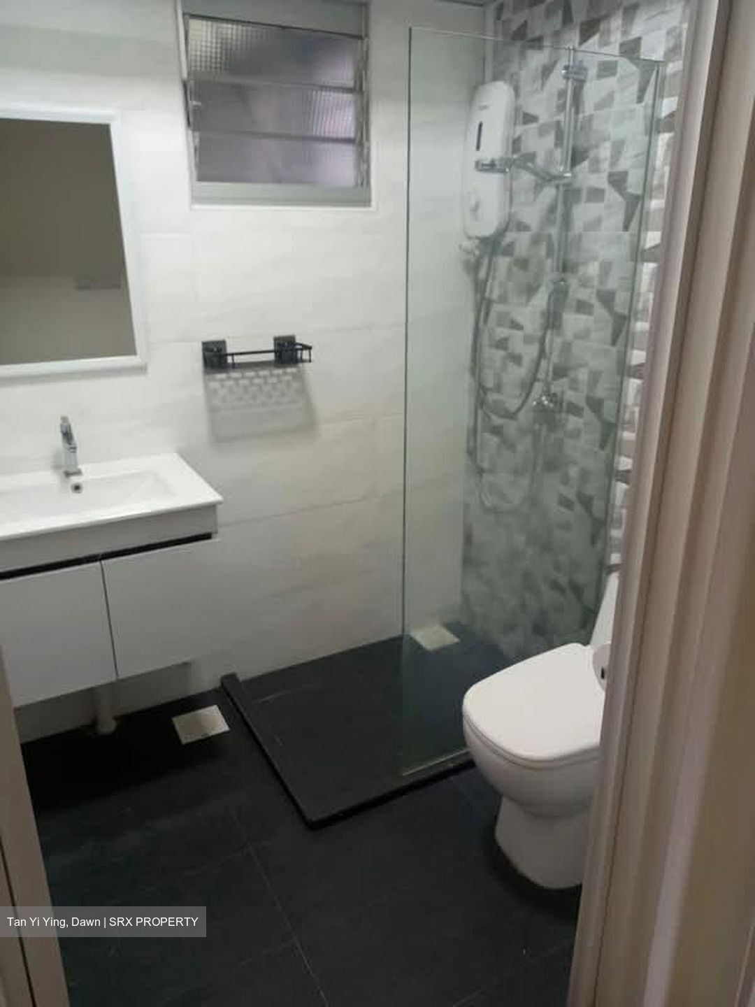Blk 212B Punggol Waves (Punggol), HDB 3 Rooms #589352881